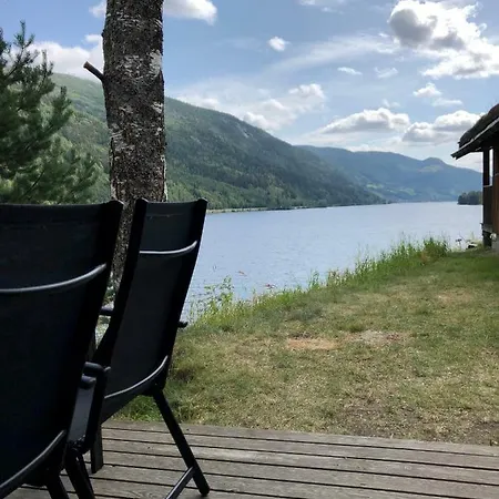 Lodge Fjordglott Camping/hytter *