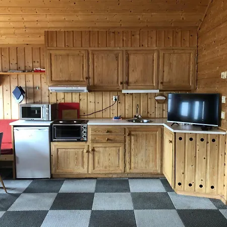 Fjordglott Camping/hytter Lodge